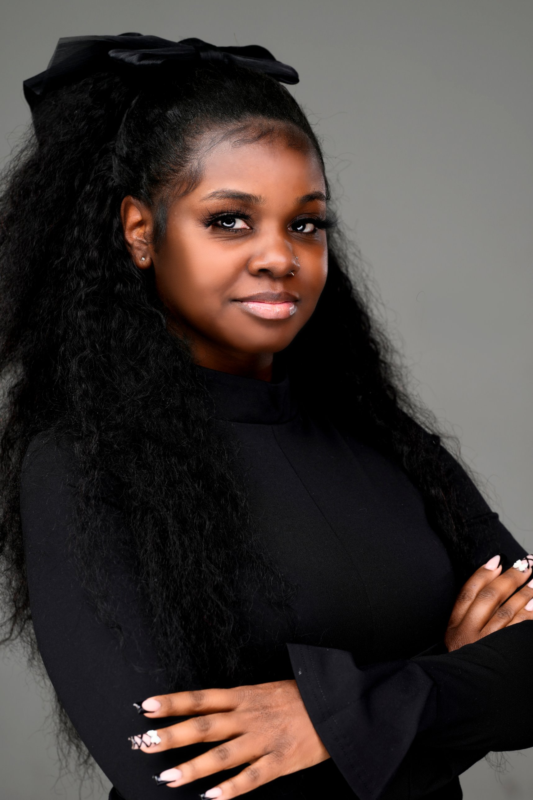 Deandra, founder and creative director of Divexa Studios